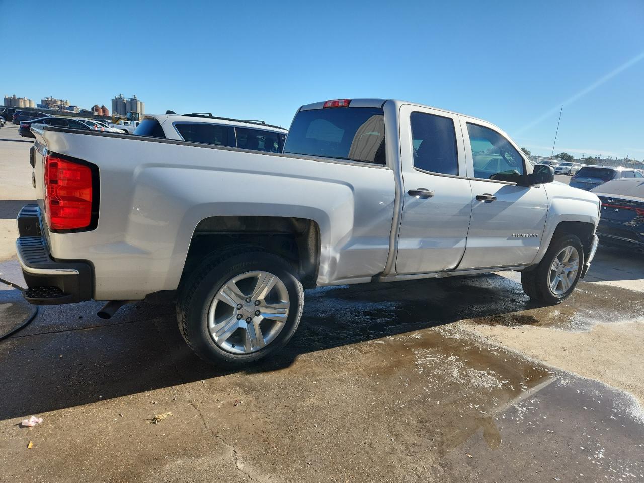 CHEVROLET SILVERADO C1500 CUSTOM