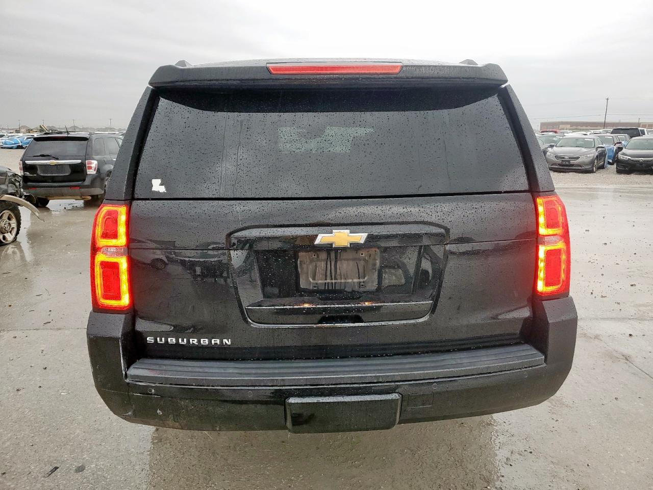 CHEVROLET SUBURBAN C1500 LT