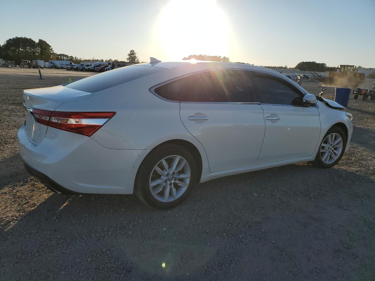 TOYOTA AVALON XLE