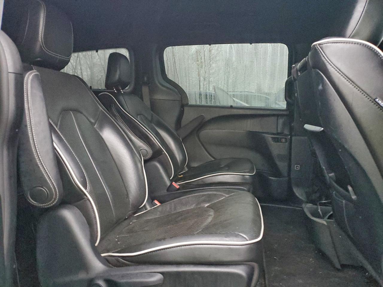 CHRYSLER PACIFICA HYBRID LIMITED