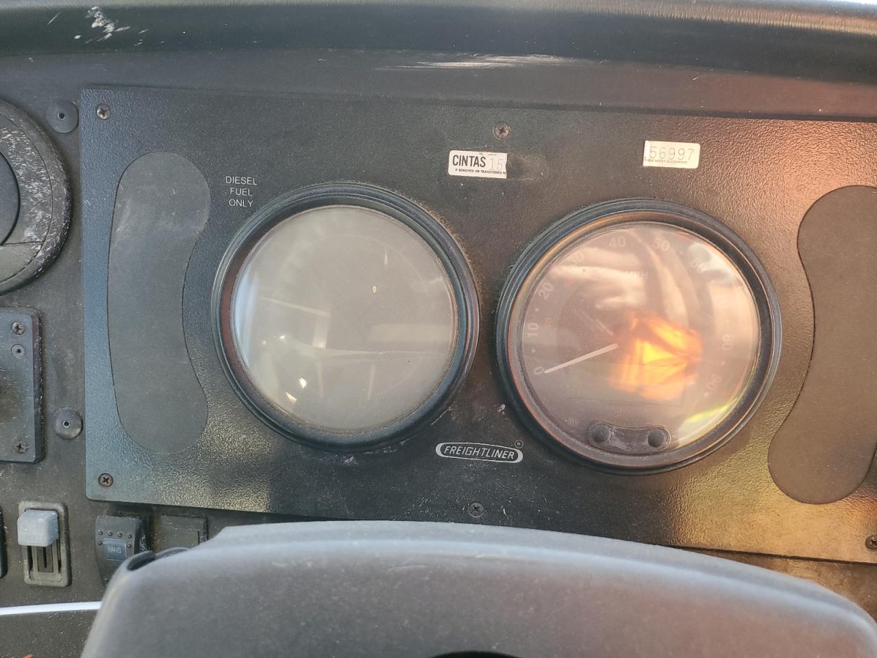 Lot #3310351955 2005 FREIGHTLINER CHASSIS M