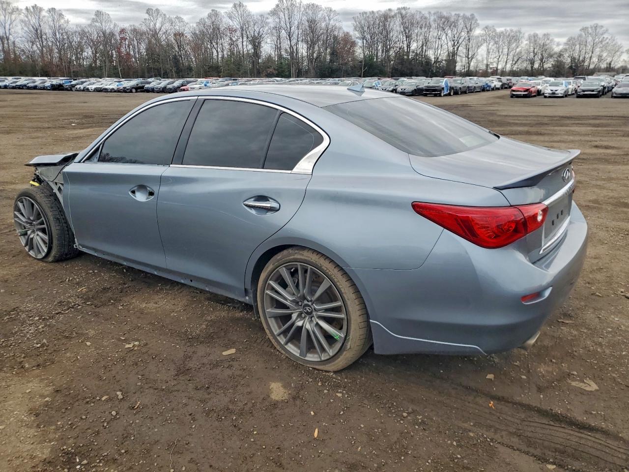 INFINITI Q50 BASE