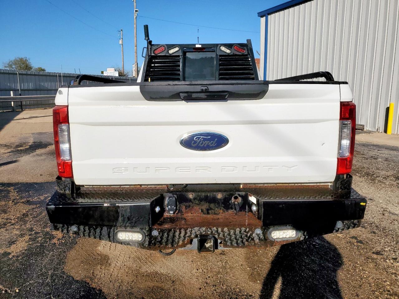 FORD F-350 SUPER DUTY