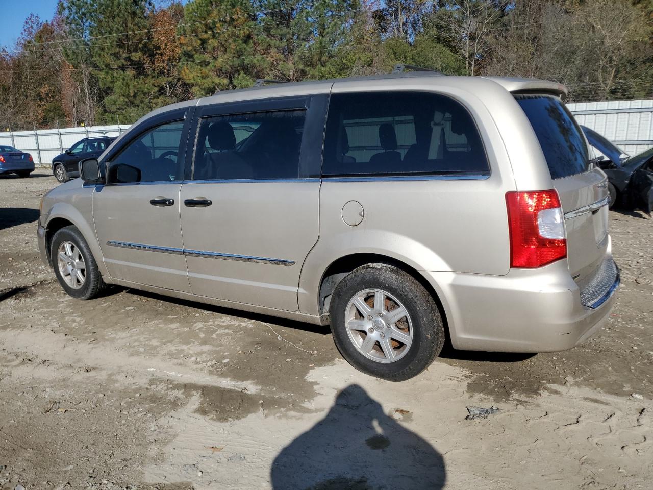 CHRYSLER TOWN & COUNTRY TOURING