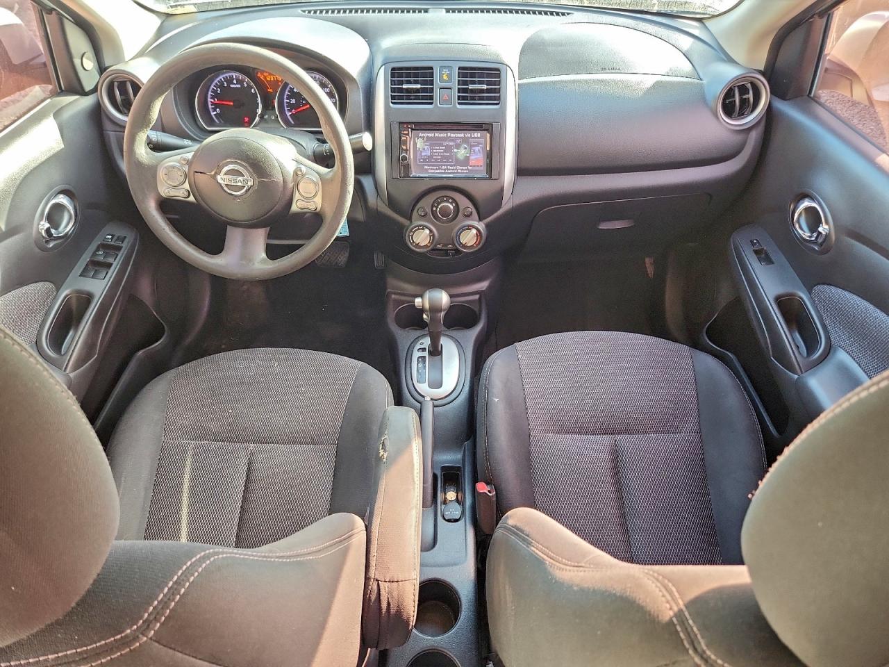 NISSAN VERSA S