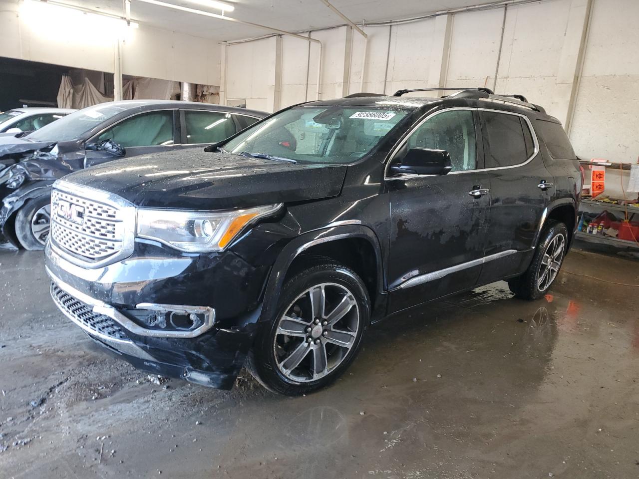 GMC ACADIA DENALI