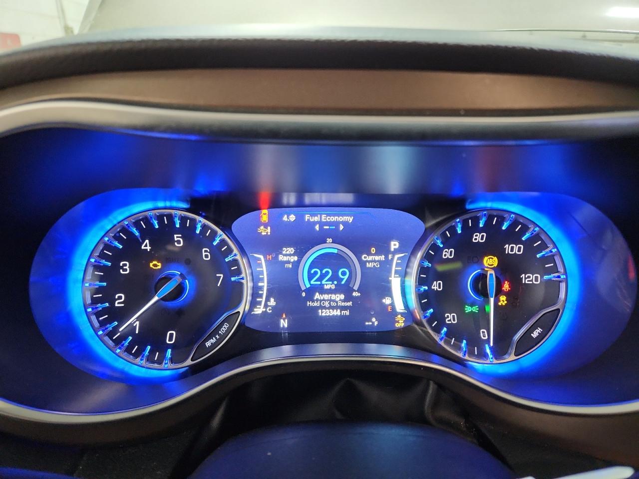 CHRYSLER PACIFICA TOURING L PLUS