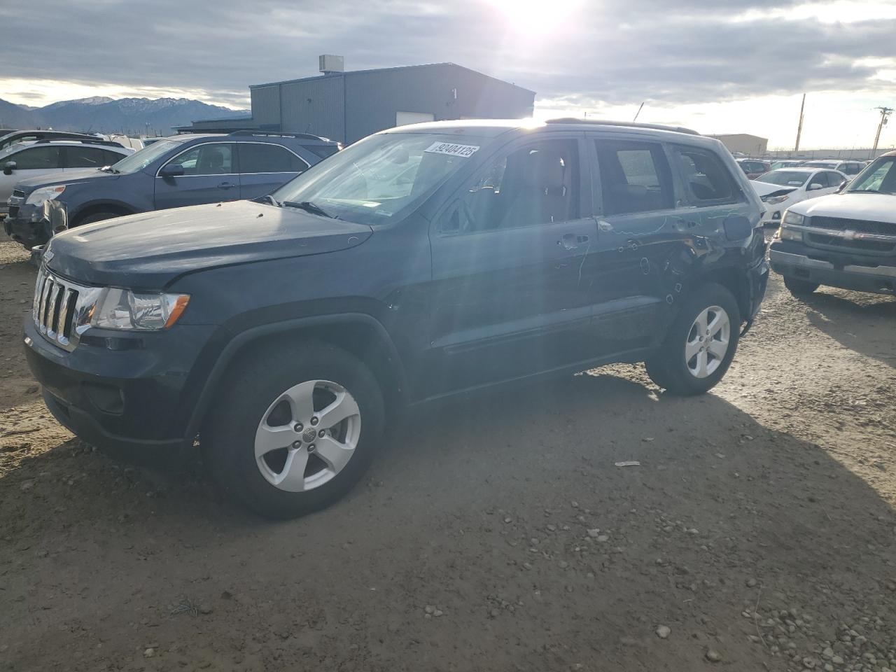 JEEP GRAND CHEROKEE LAREDO