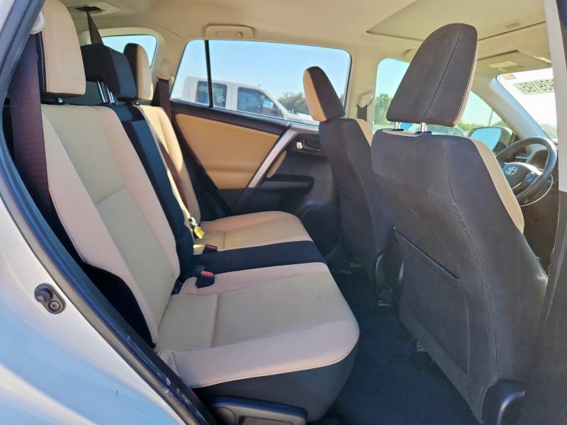 2016 TOYOTA RAV4 XLE - JTMWFREV1GJ082729