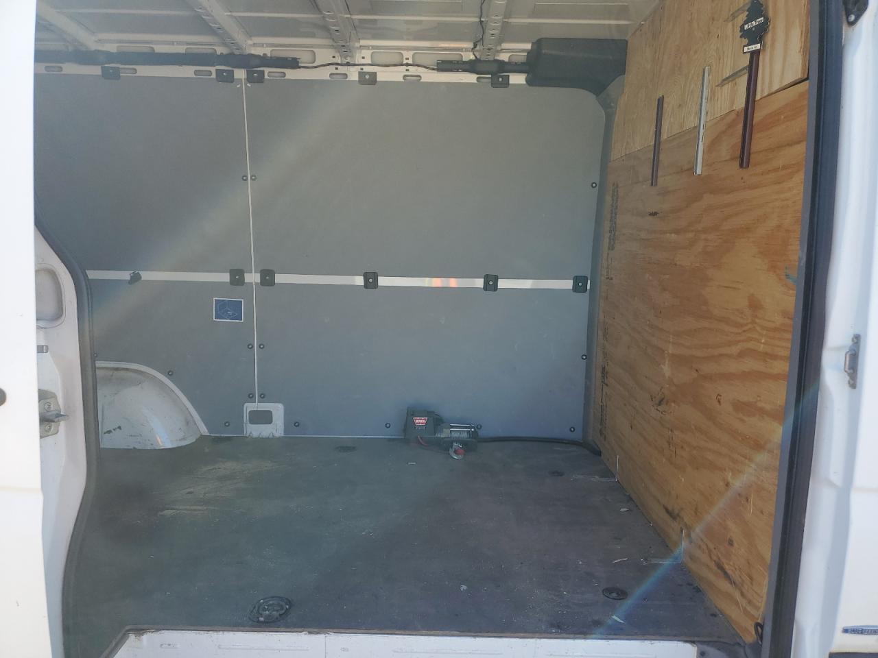 MERCEDES-BENZ SPRINTER 2500