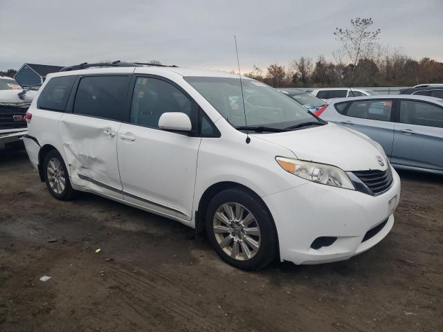 2013 TOYOTA SIENNA LE - 5TDJK3DC2DS060093