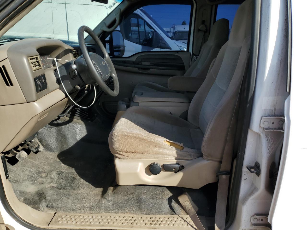 Lot #3284762562 2002 FORD F350 SRW S