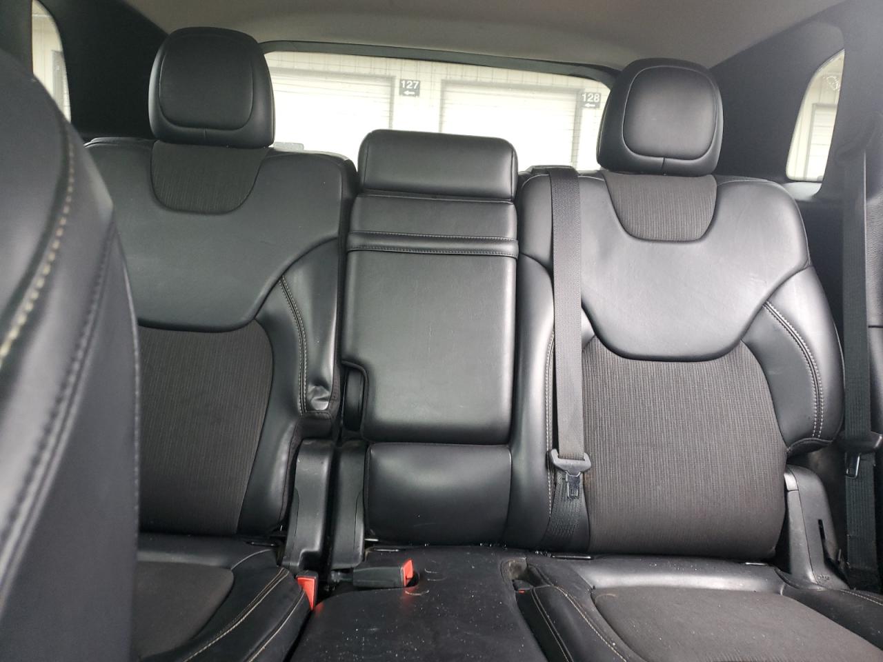 JEEP GRAND CHEROKEE LATITUDE PLUS