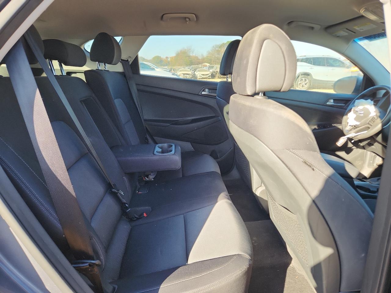 HYUNDAI TUCSON SPORT