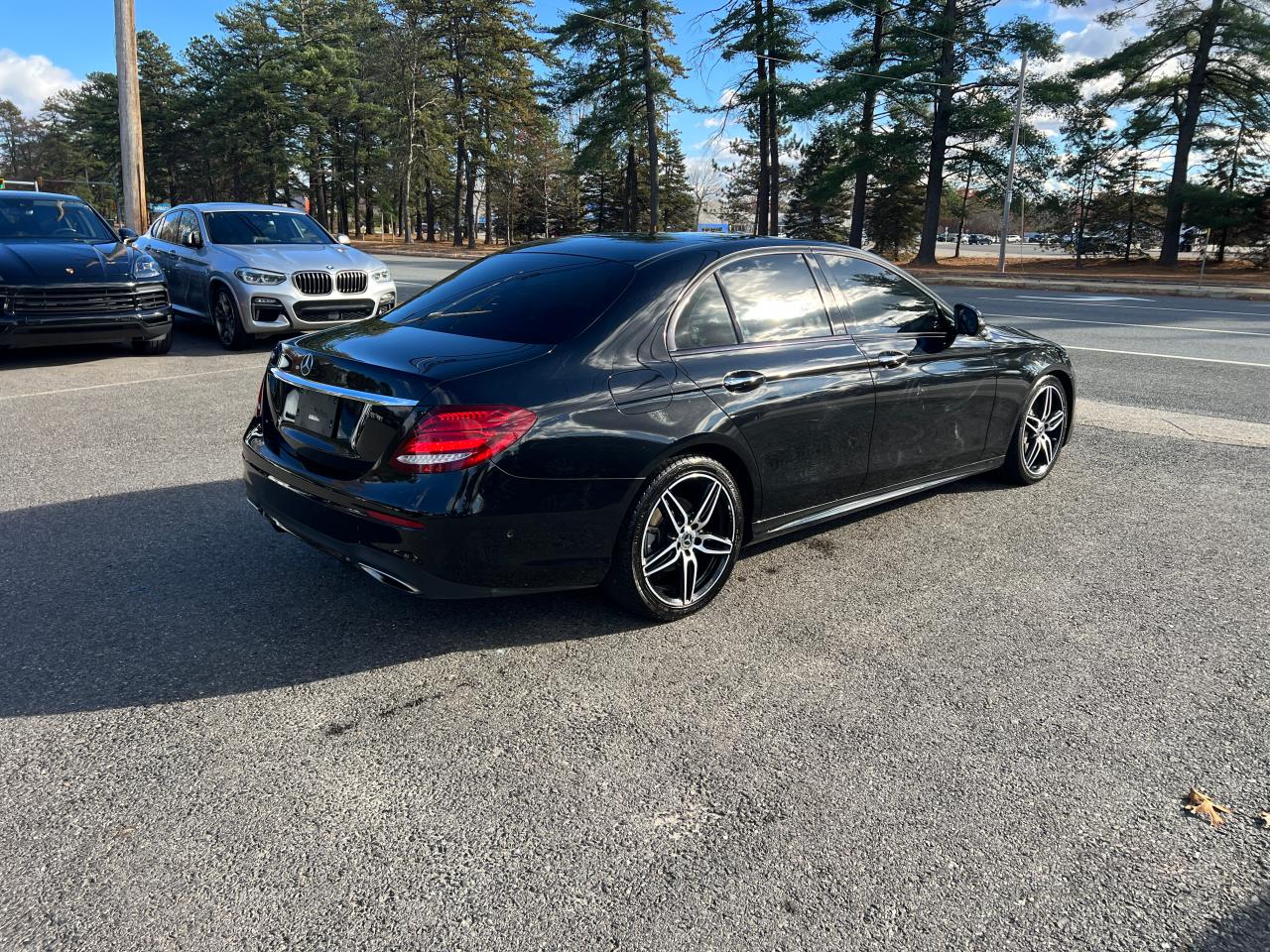 MERCEDES-BENZ E-CLASS 350