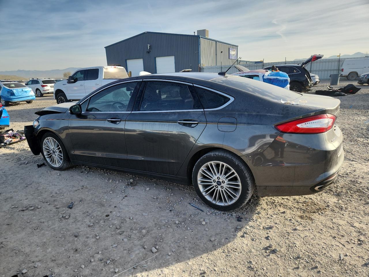 FORD FUSION SE