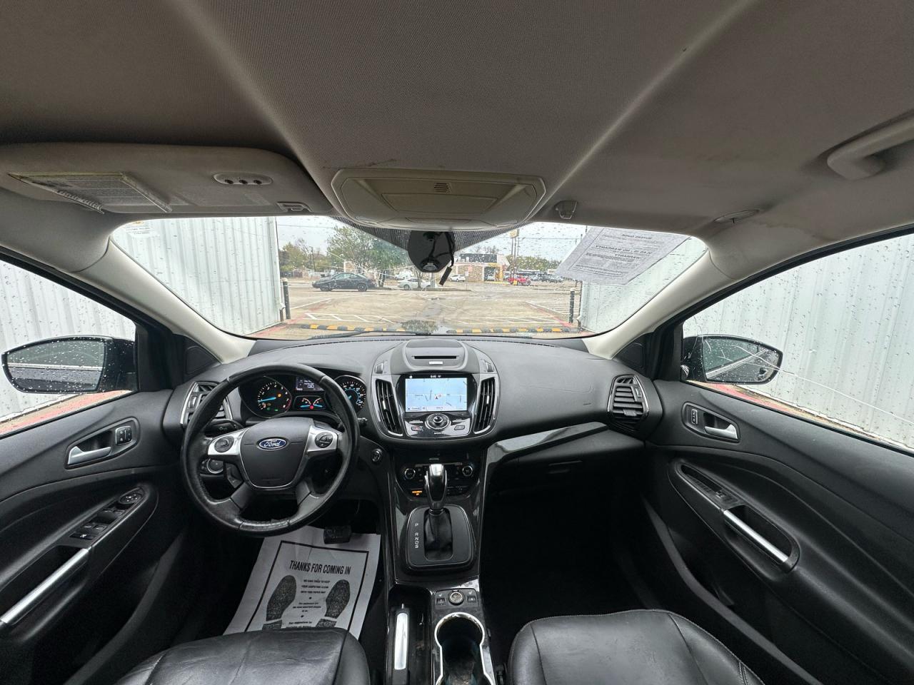 FORD ESCAPE TITANIUM