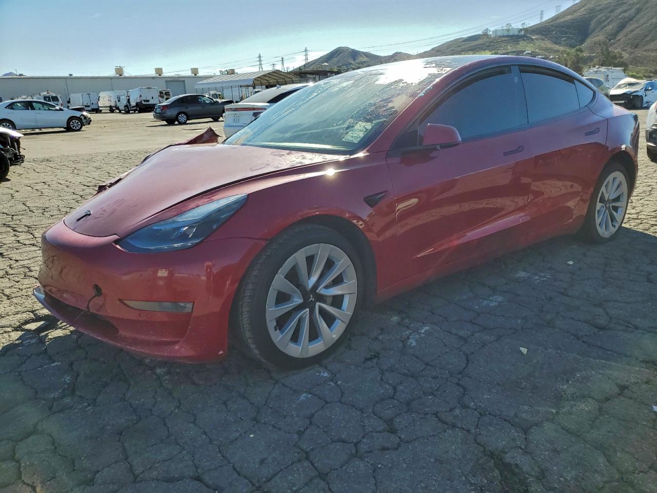 TESLA MODEL 3