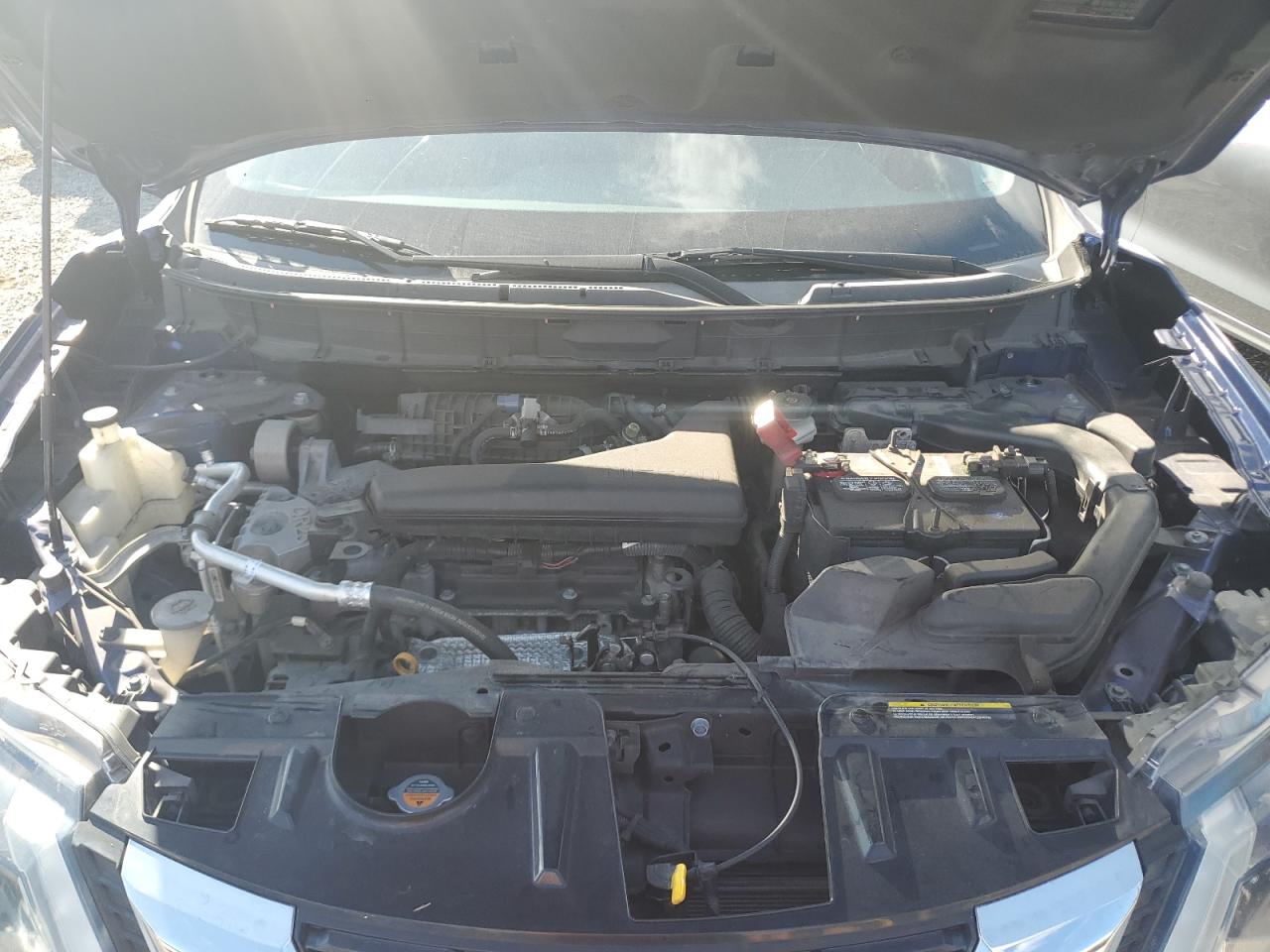 Lot #3302799917 2017 NISSAN ROGUE S