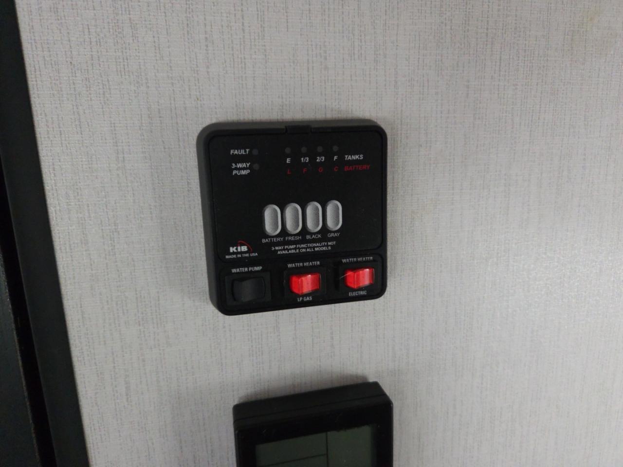 Lot #3285528275 2023 WILDWOOD COACHMAN