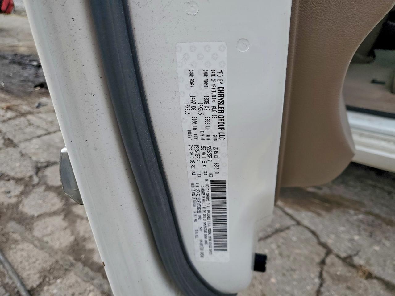 CHRYSLER TOWN & COUNTRY TOURING