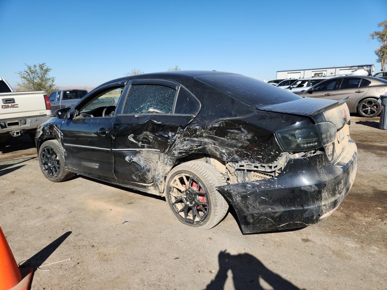 VOLKSWAGEN JETTA BASE