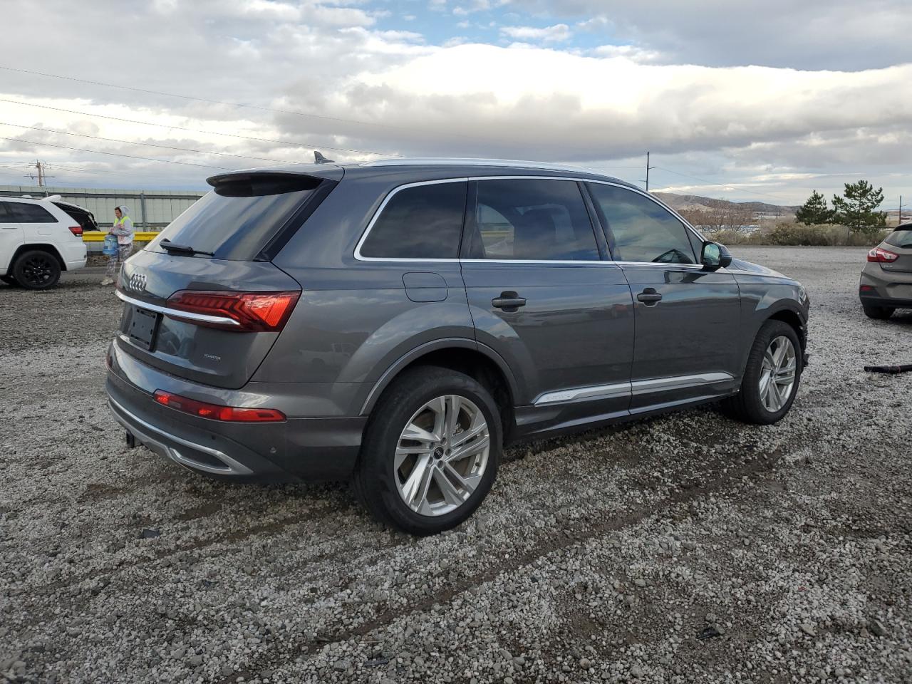 AUDI Q7 PREMIUM