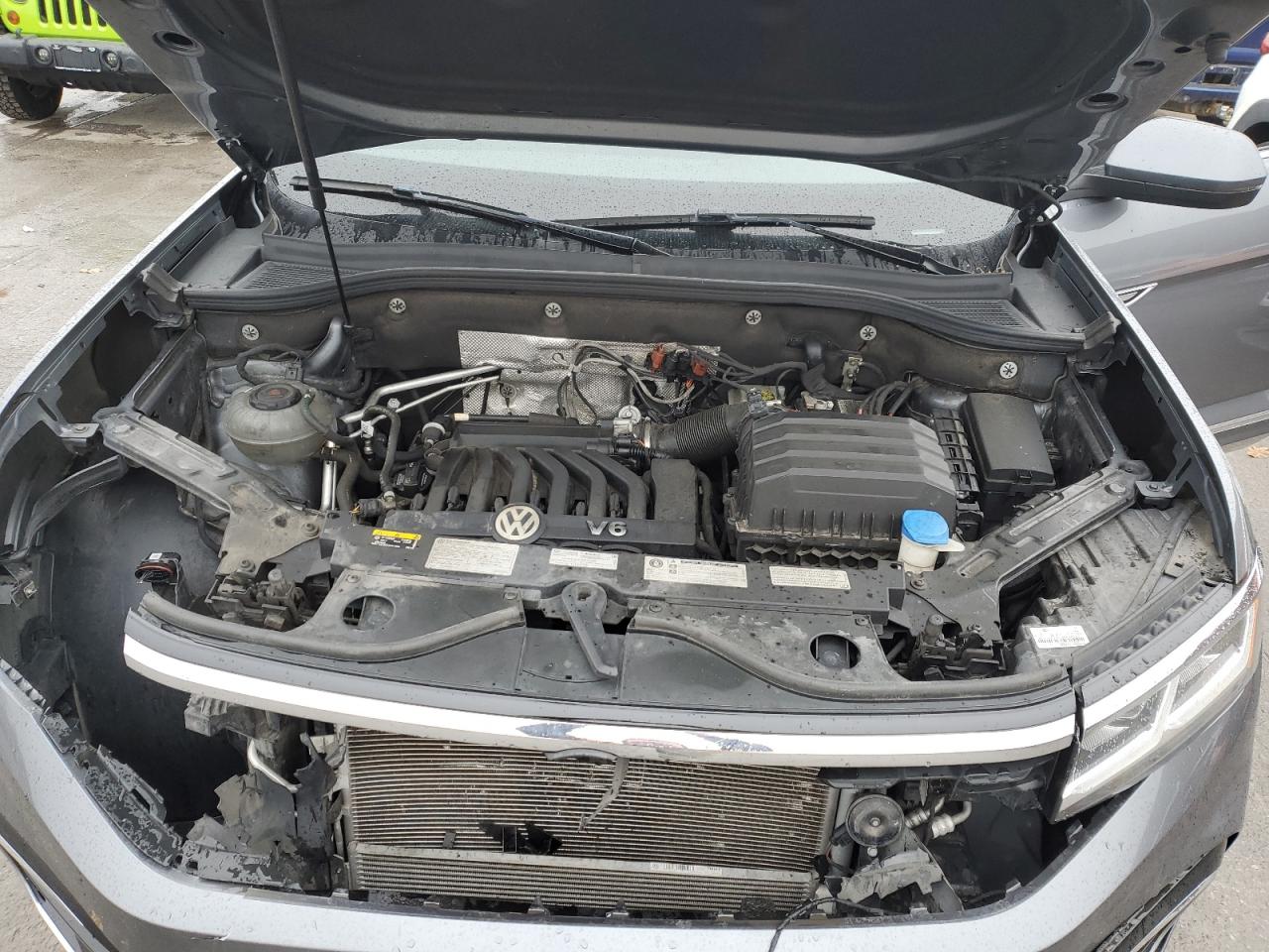 VOLKSWAGEN ATLAS CROSS SPORT SE