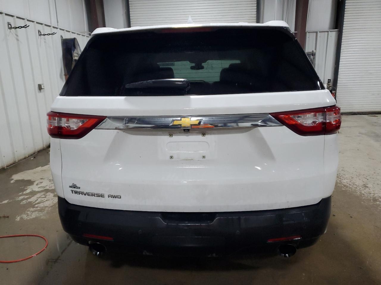 CHEVROLET TRAVERSE LS