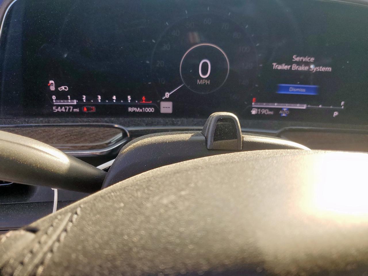 CADILLAC ESCALADE SPORT PLATINUM