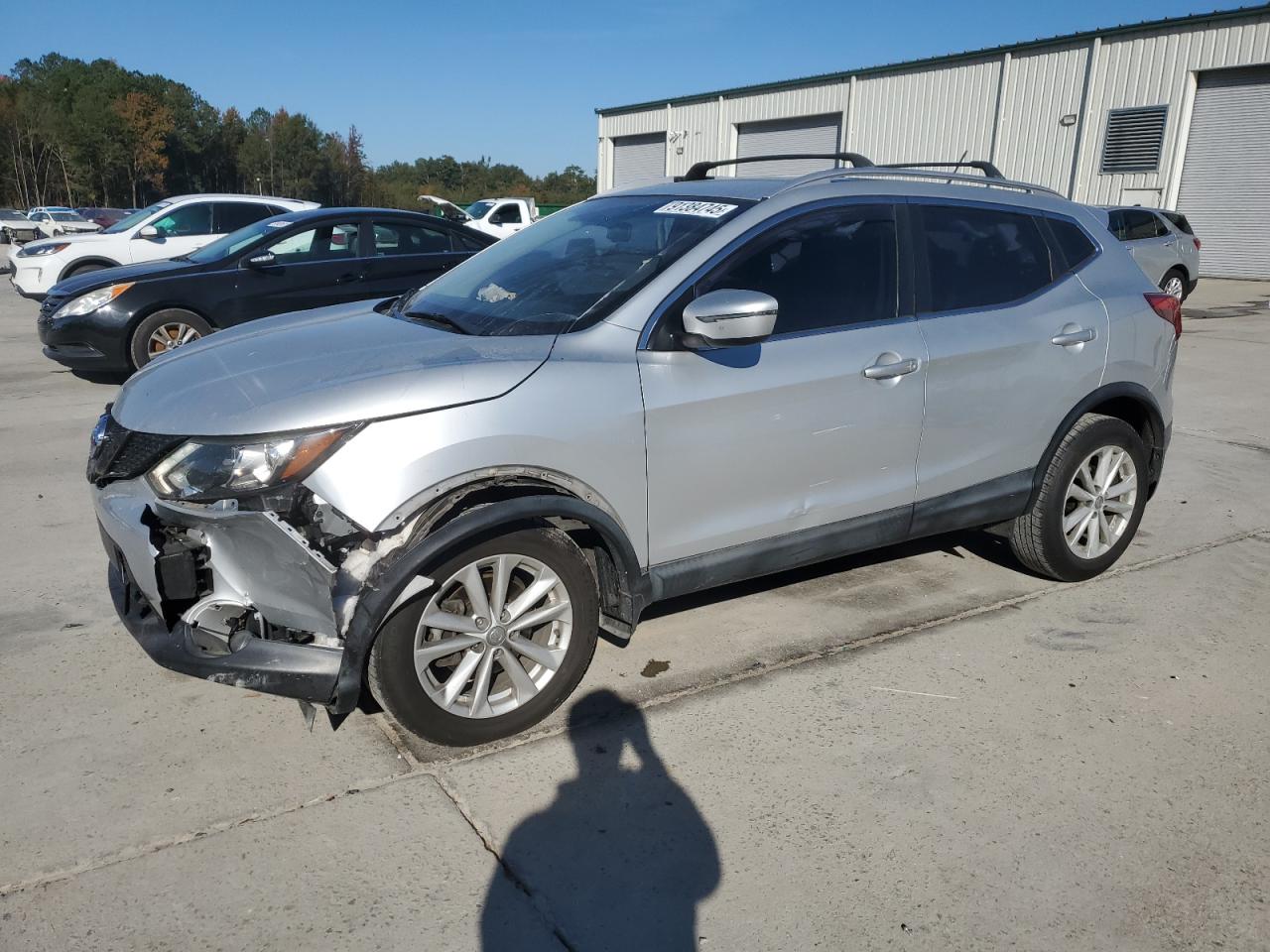 NISSAN ROGUE SPORT S