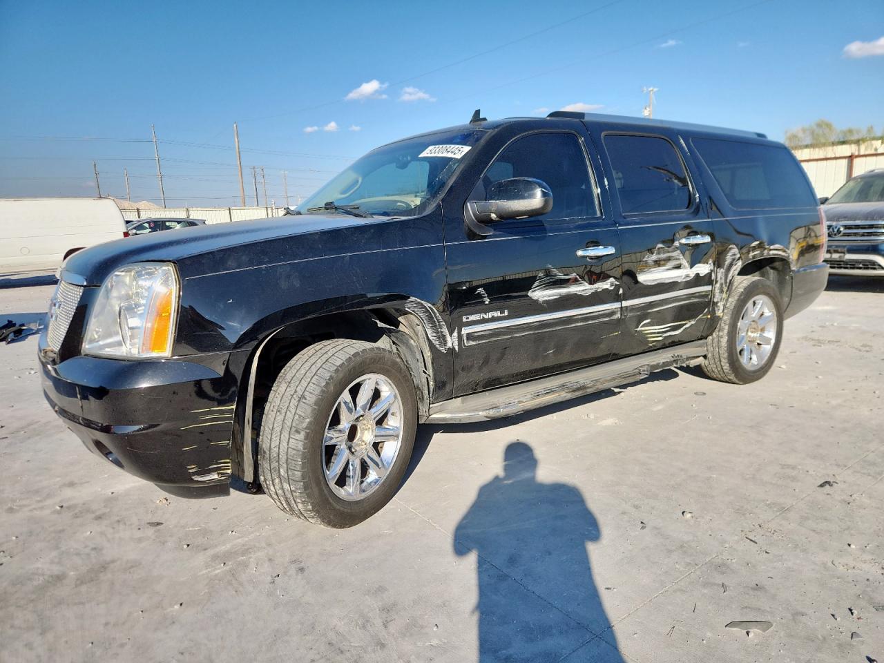 GMC YUKON DENALI