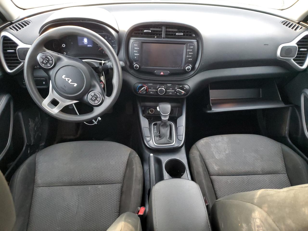 KIA SOUL LX