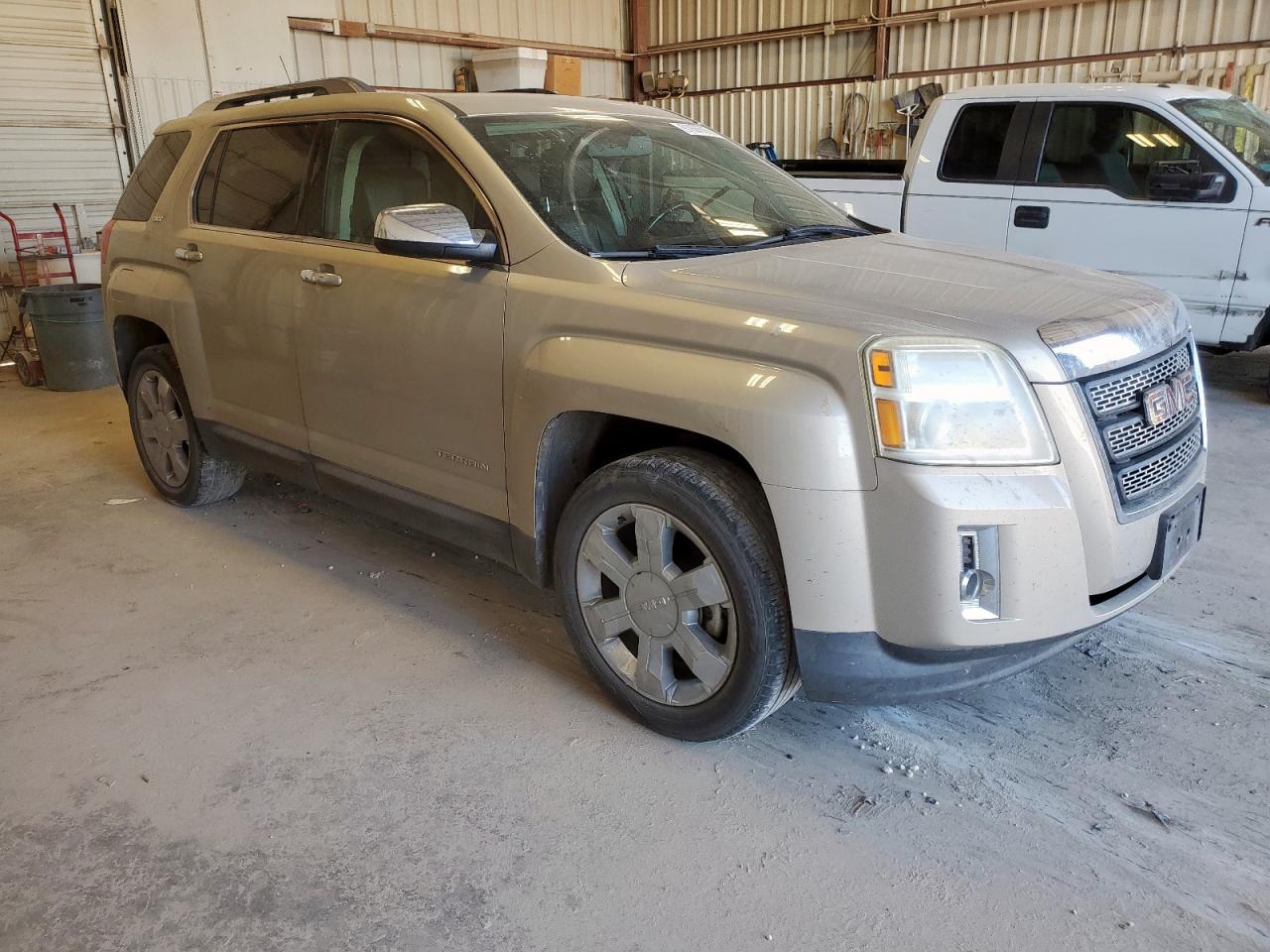 GMC TERRAIN SLT