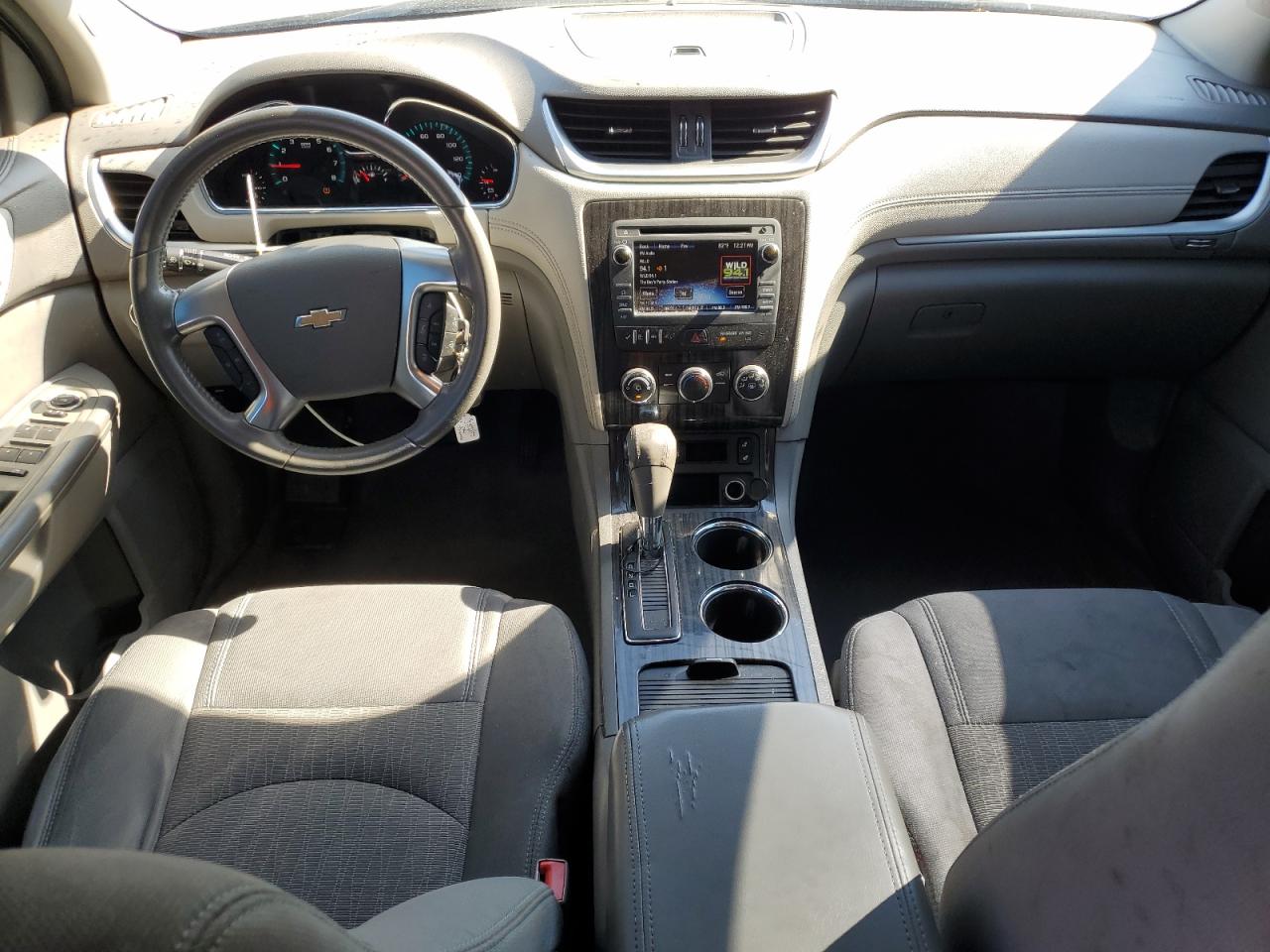 CHEVROLET TRAVERSE LT