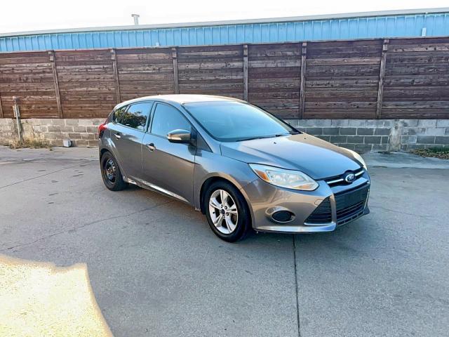 Global Auto Auctions: 2014 FORD FOCUS SE