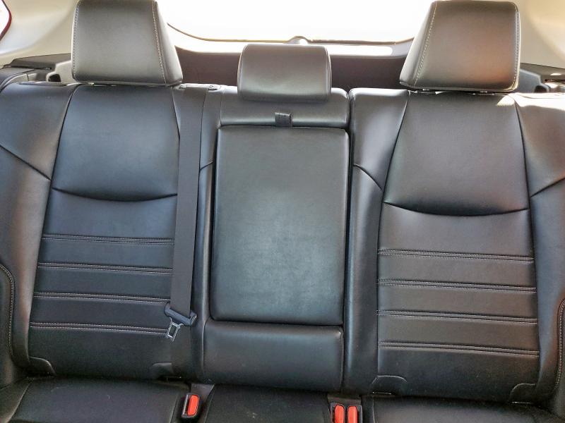 2020 TOYOTA RAV4 XLE P #3316109257