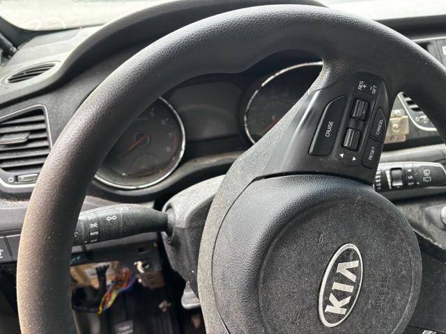 2016 KIA SEDONA L KNDMA5C13G6104800