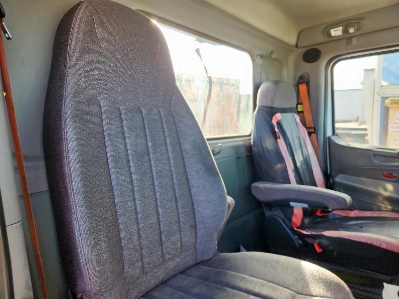 2019 PETERBILT TRACTOR 579 #3291456466