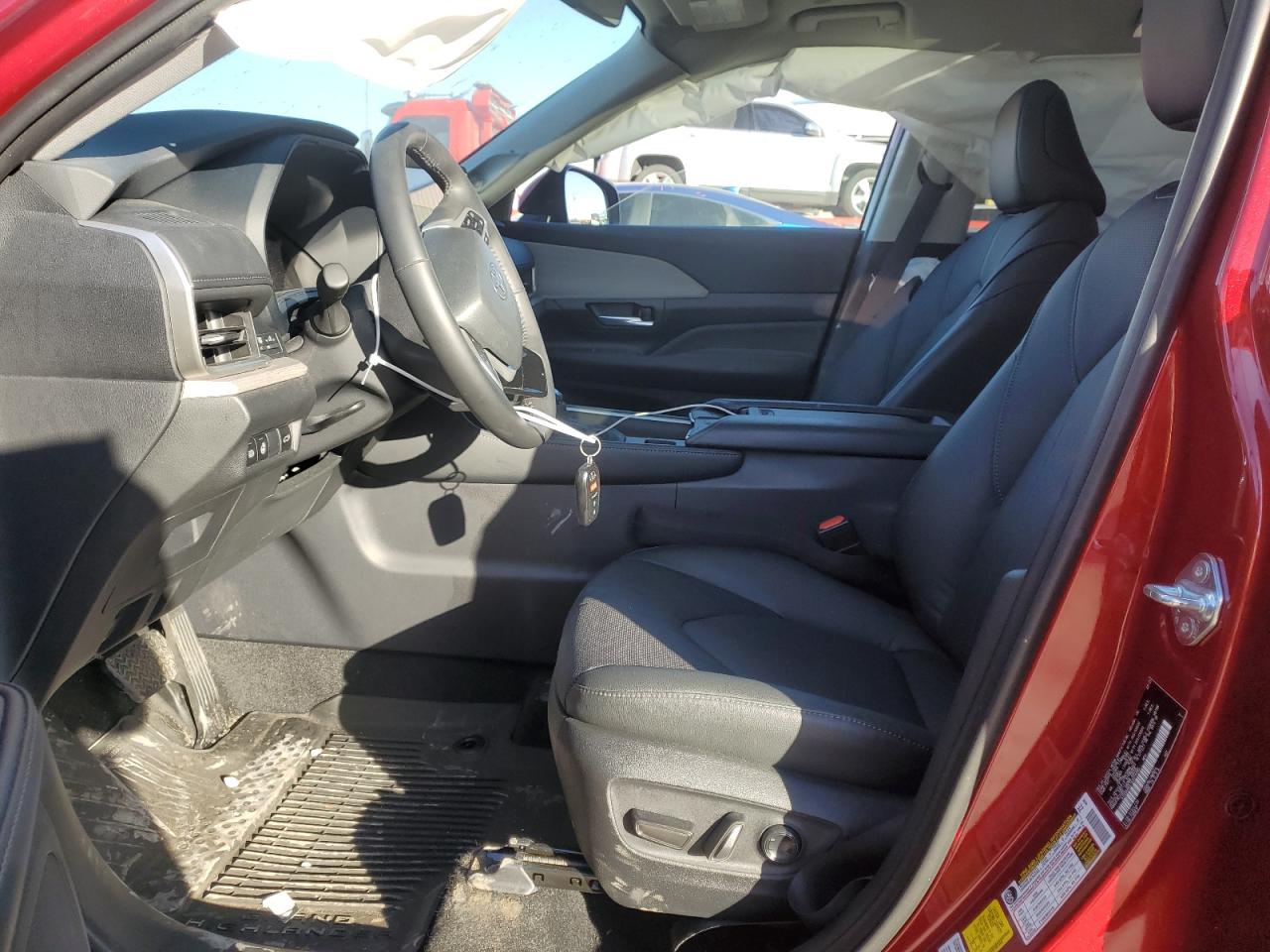 TOYOTA HIGHLANDER LE