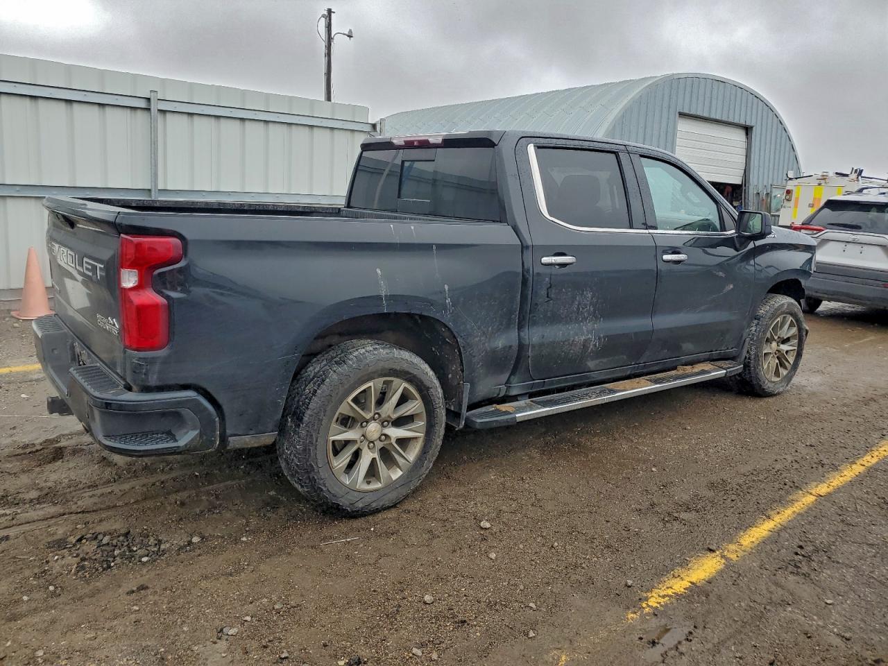 CHEVROLET SILVERADO K1500 HIGH COUNTRY