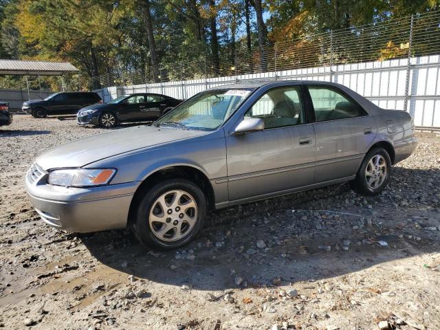 Global Auto Auctions: 1999 TOYOTA CAMRY LE