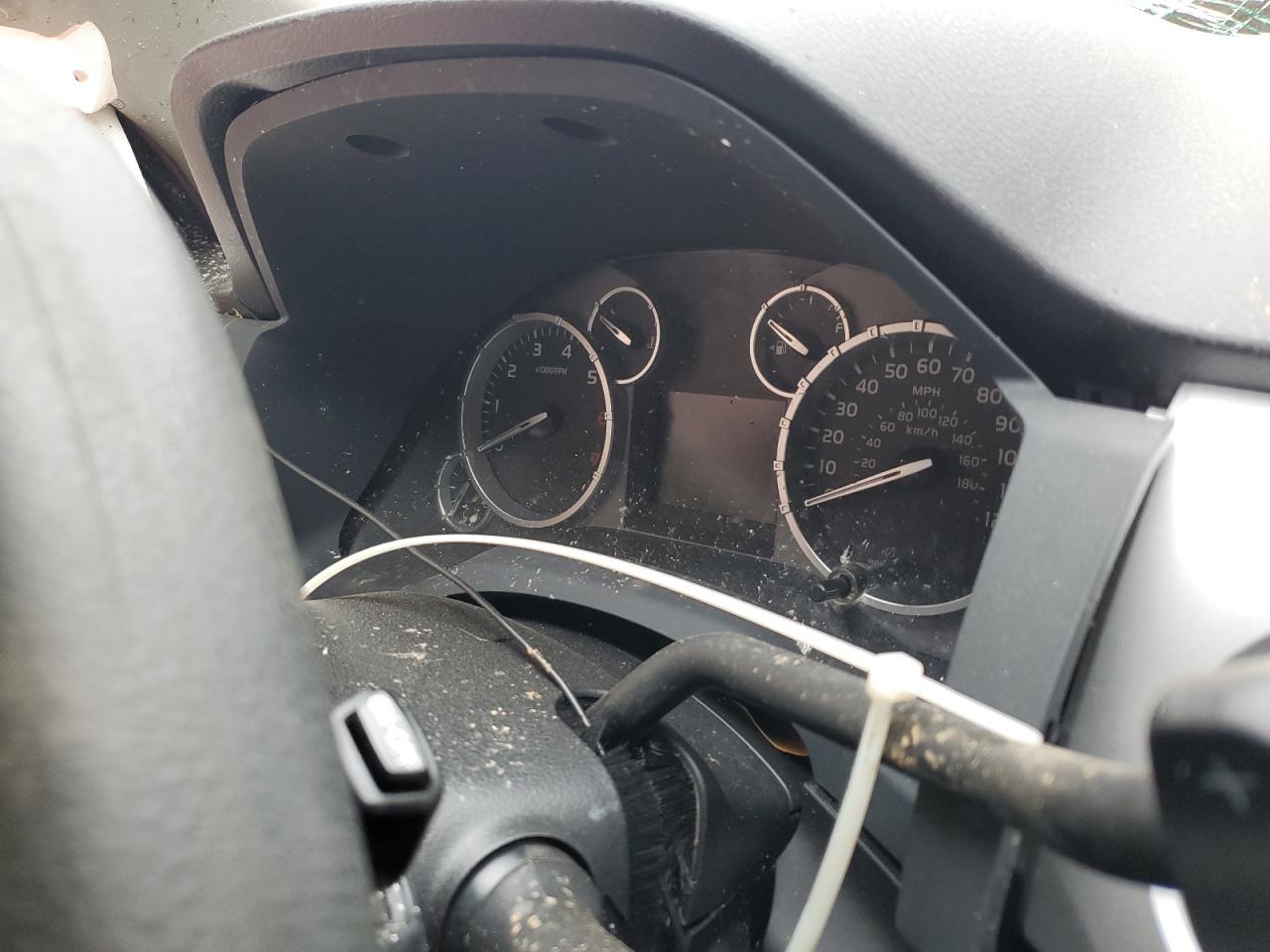 TOYOTA TUNDRA DOUBLE CAB SR