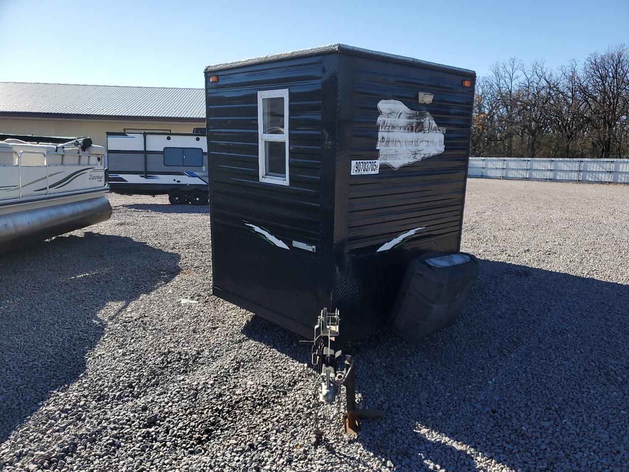 Lot #3283962800 2017 ICE CASTLE FISH HOUSE