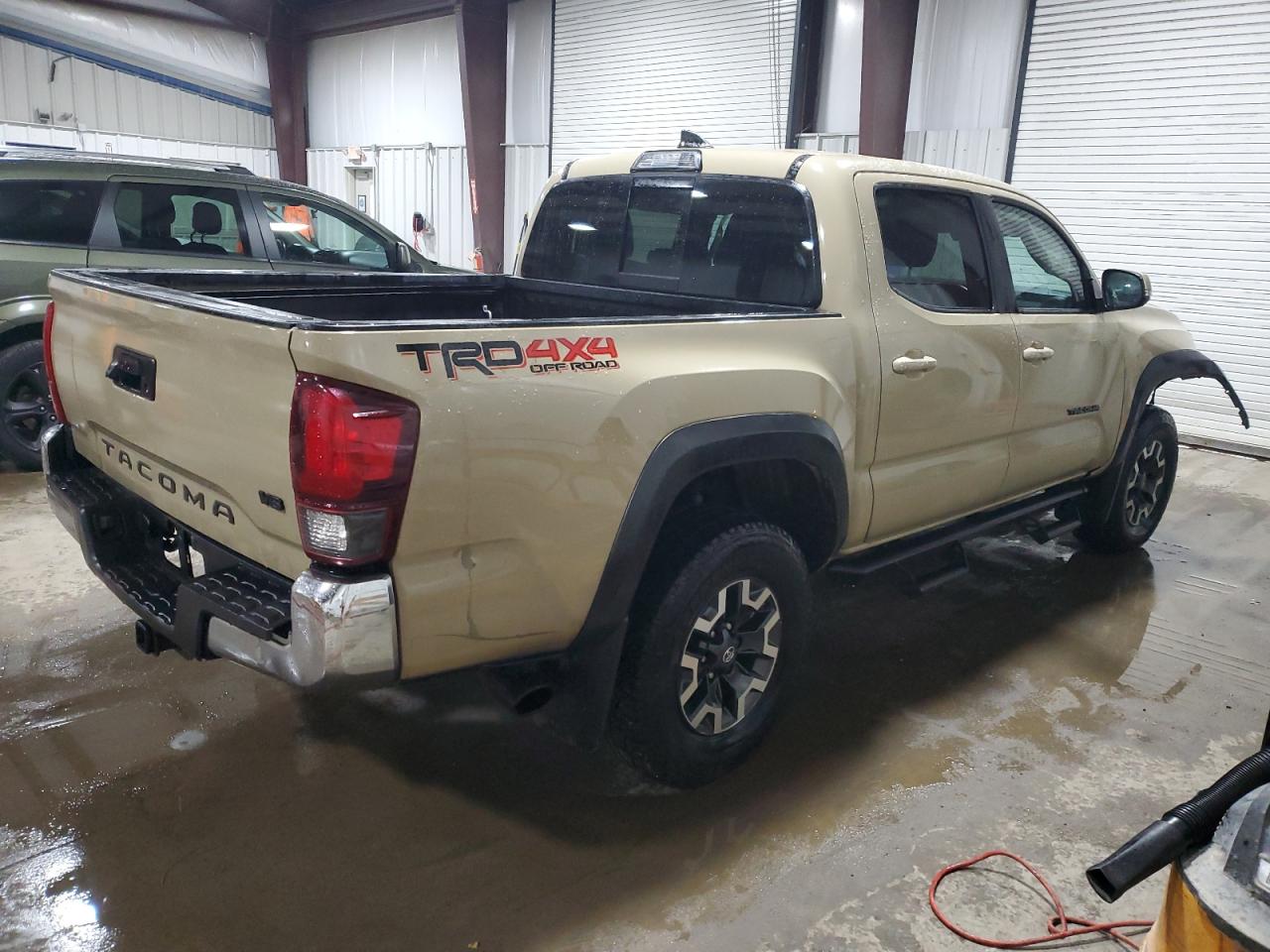 TOYOTA TACOMA DOUBLE CAB