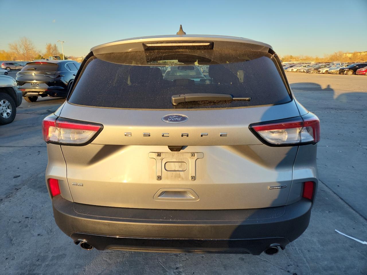 Lot #3302152153 2021 FORD ESCAPE SE