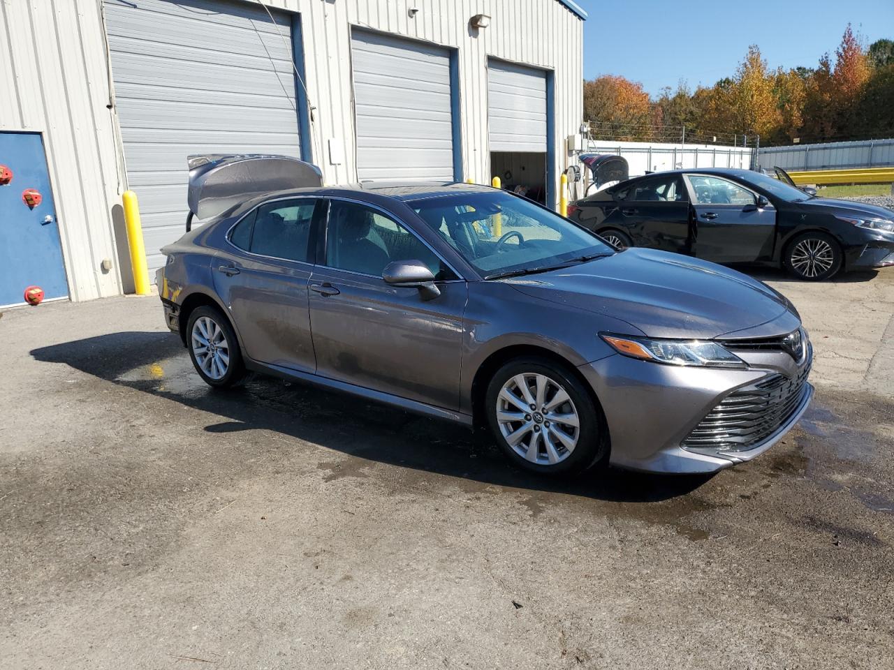 TOYOTA CAMRY L