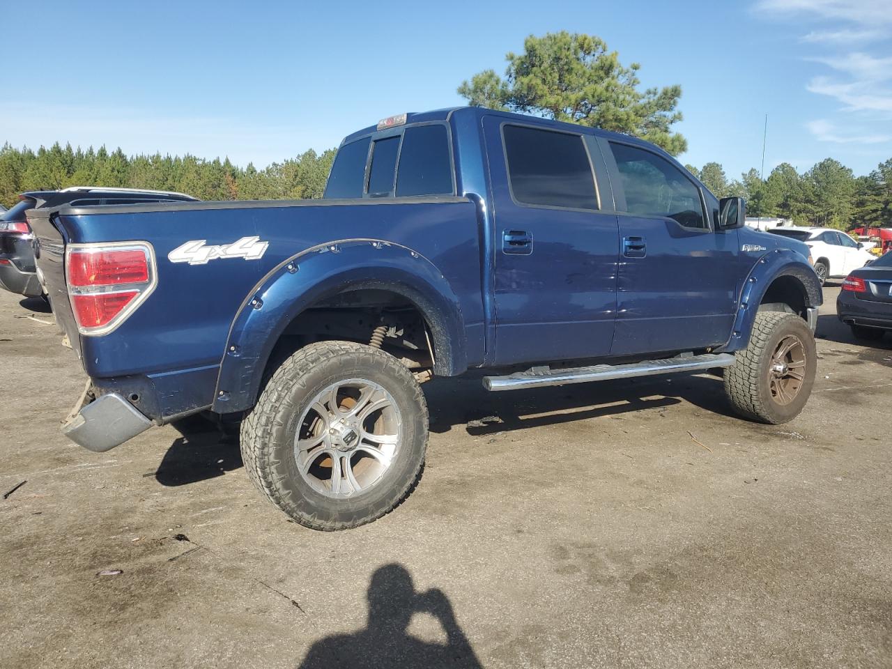 FORD F-150 SUPERCREW