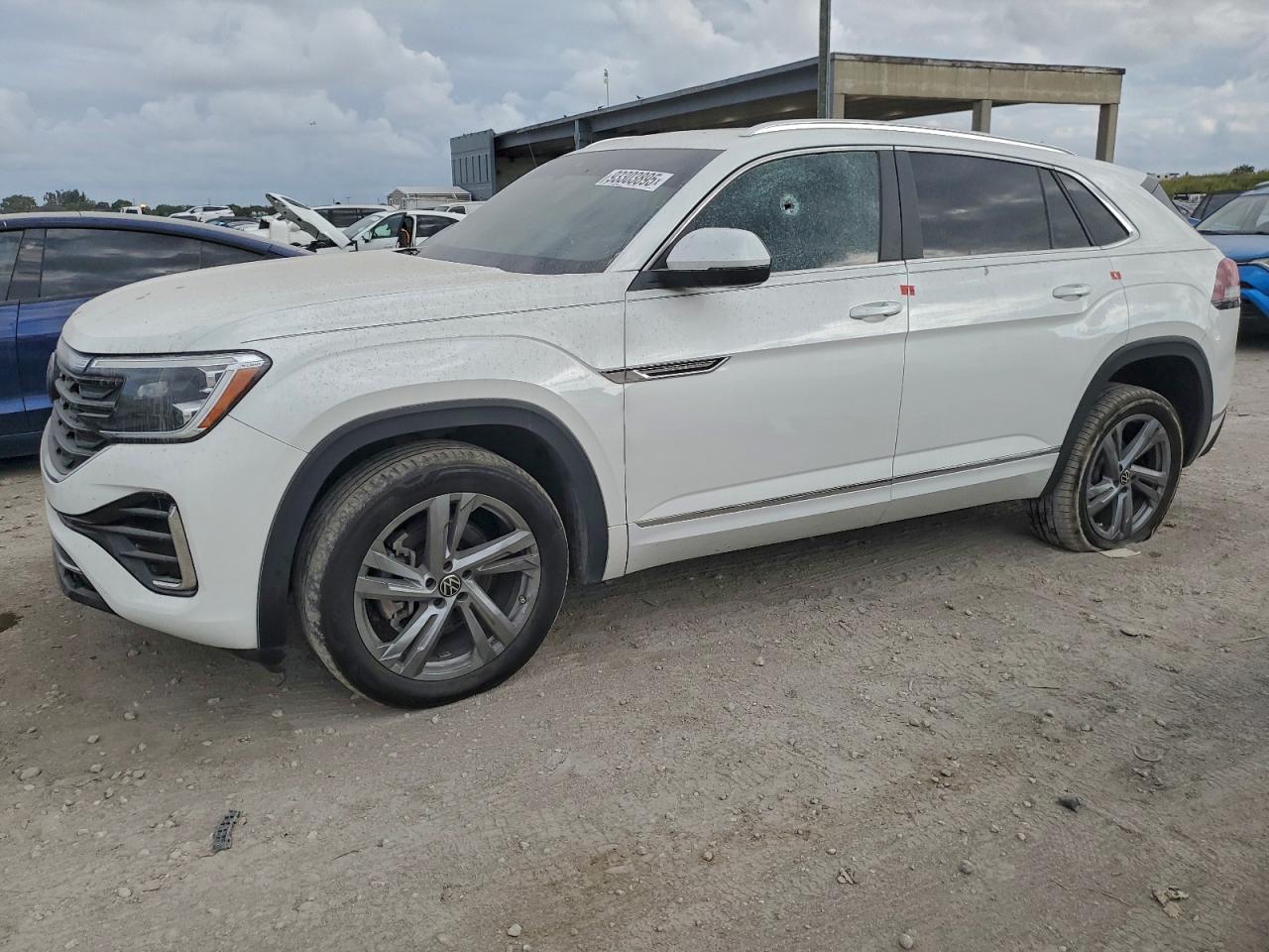 VOLKSWAGEN ATLAS CROSS SPORT SEL R-LINE