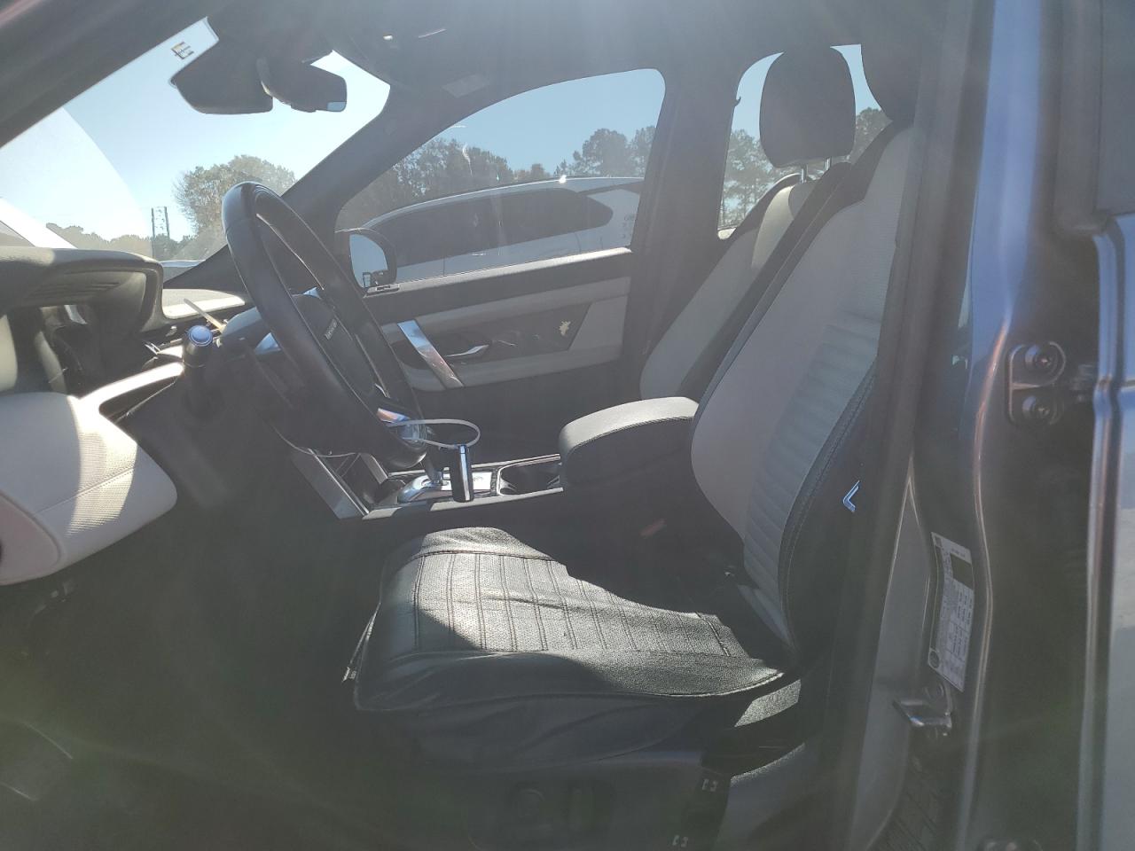 LAND ROVER DISCOVERY S R-DYNAMIC